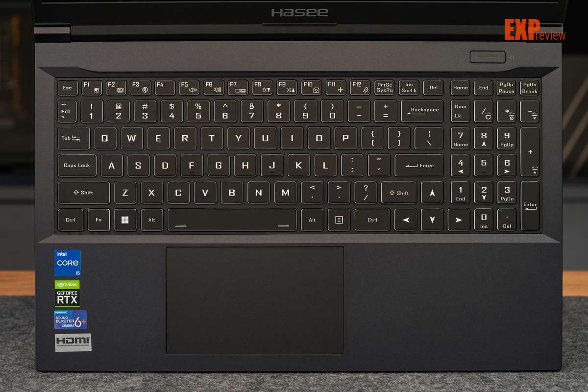 神舟战神z8-da5ns评测,神舟战神t8da5ns游戏笔记本测评