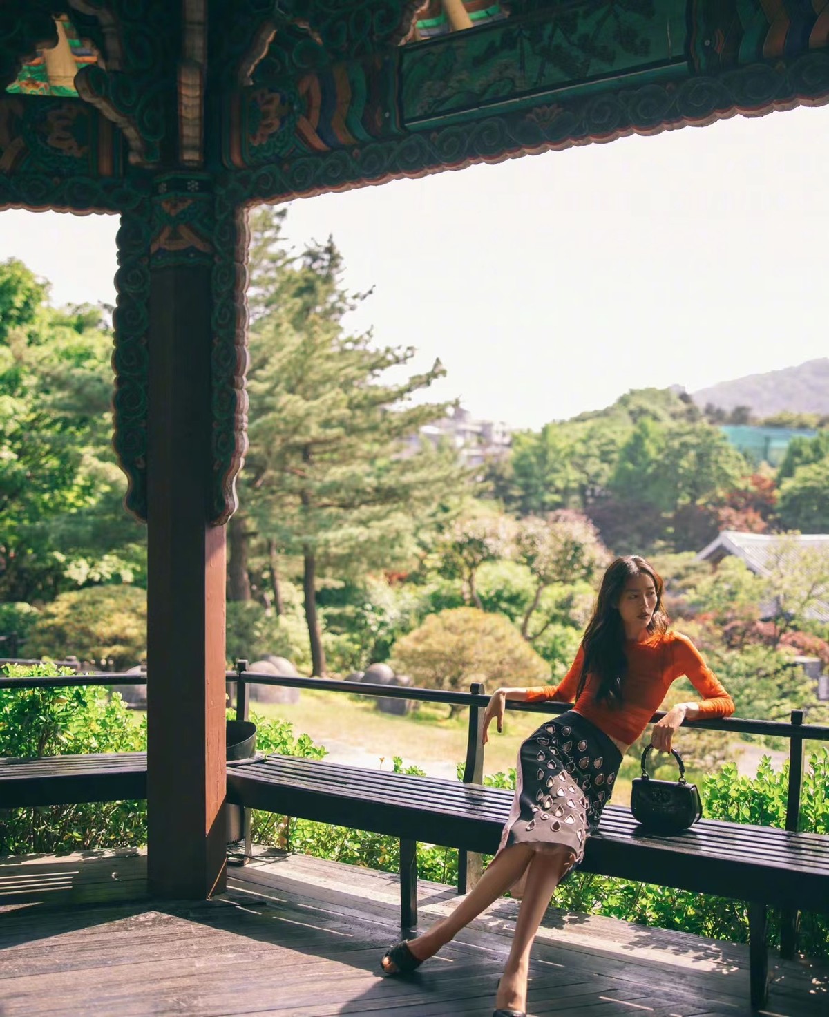 刘雯在维密走秀视频,gucci韩国大秀中国明星刘雯