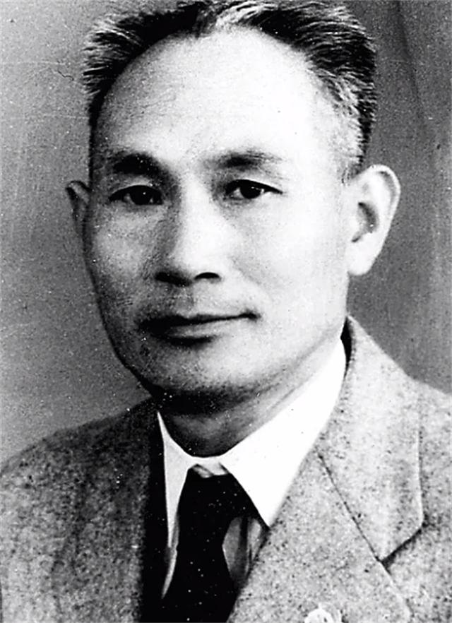 遵义会议上关键一票，直接改变中国命运，是谁把票投给了毛主席？