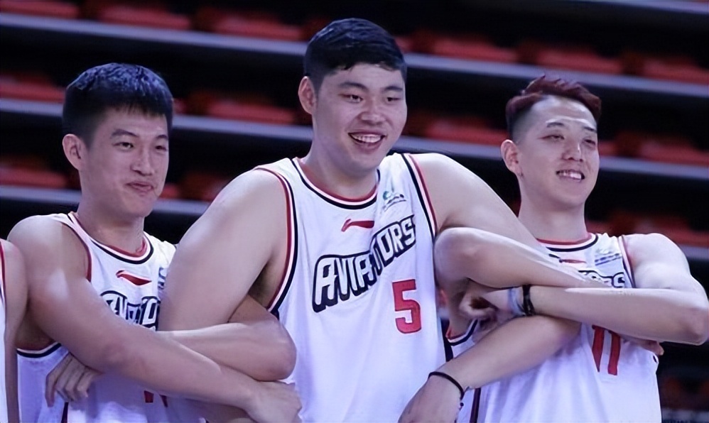 cba辽宁队中锋韩德君身高多少,cba现役十大中锋排名