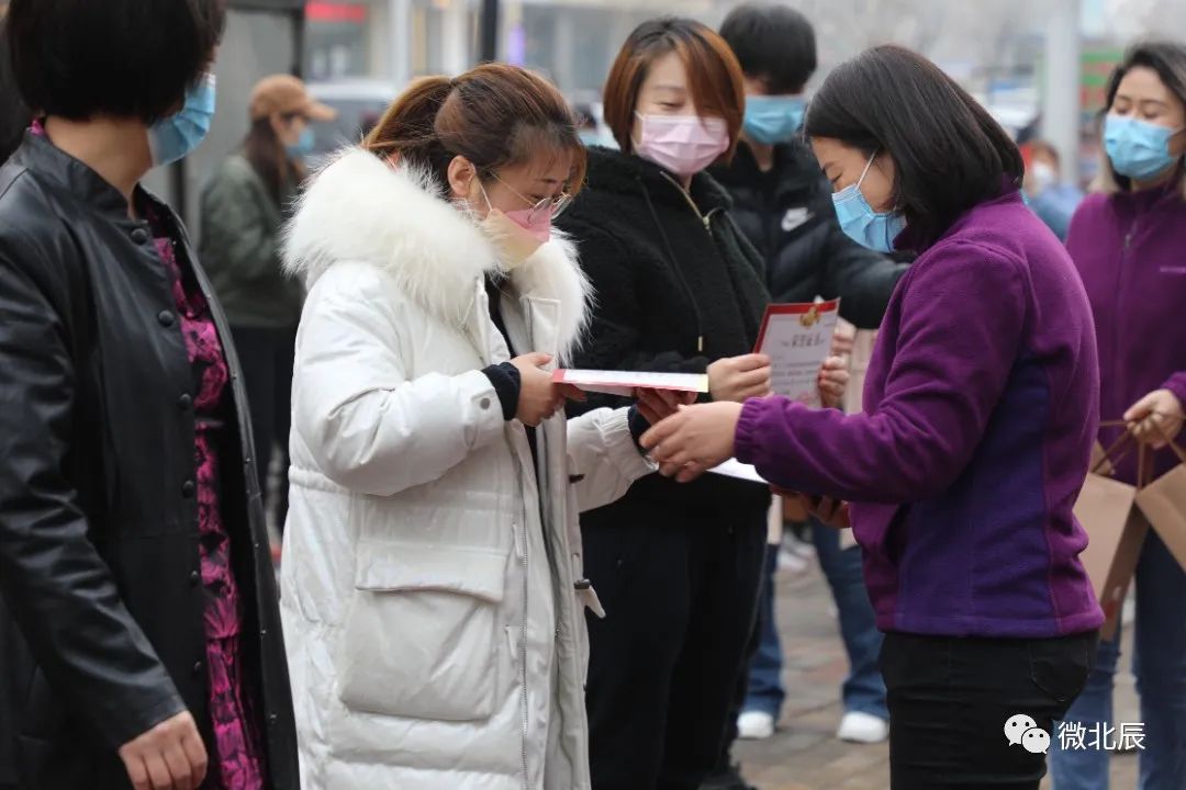 守得云开见月明疫情,守得云开见月明静待疫散终有时