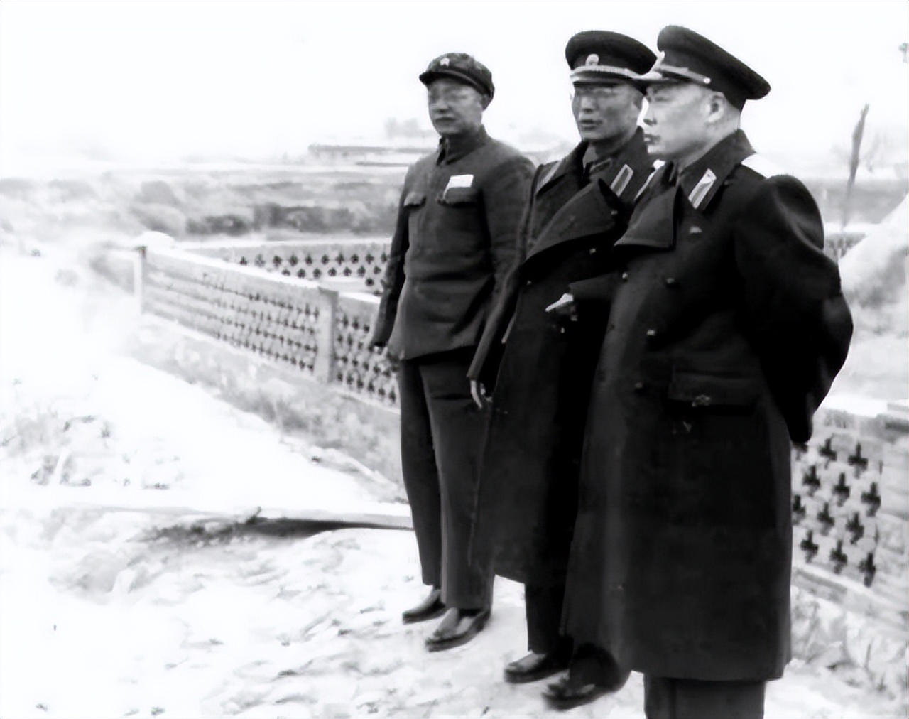 1947年，开国中将聂凤智抓到一个国军军长，陈毅元帅却下令放人