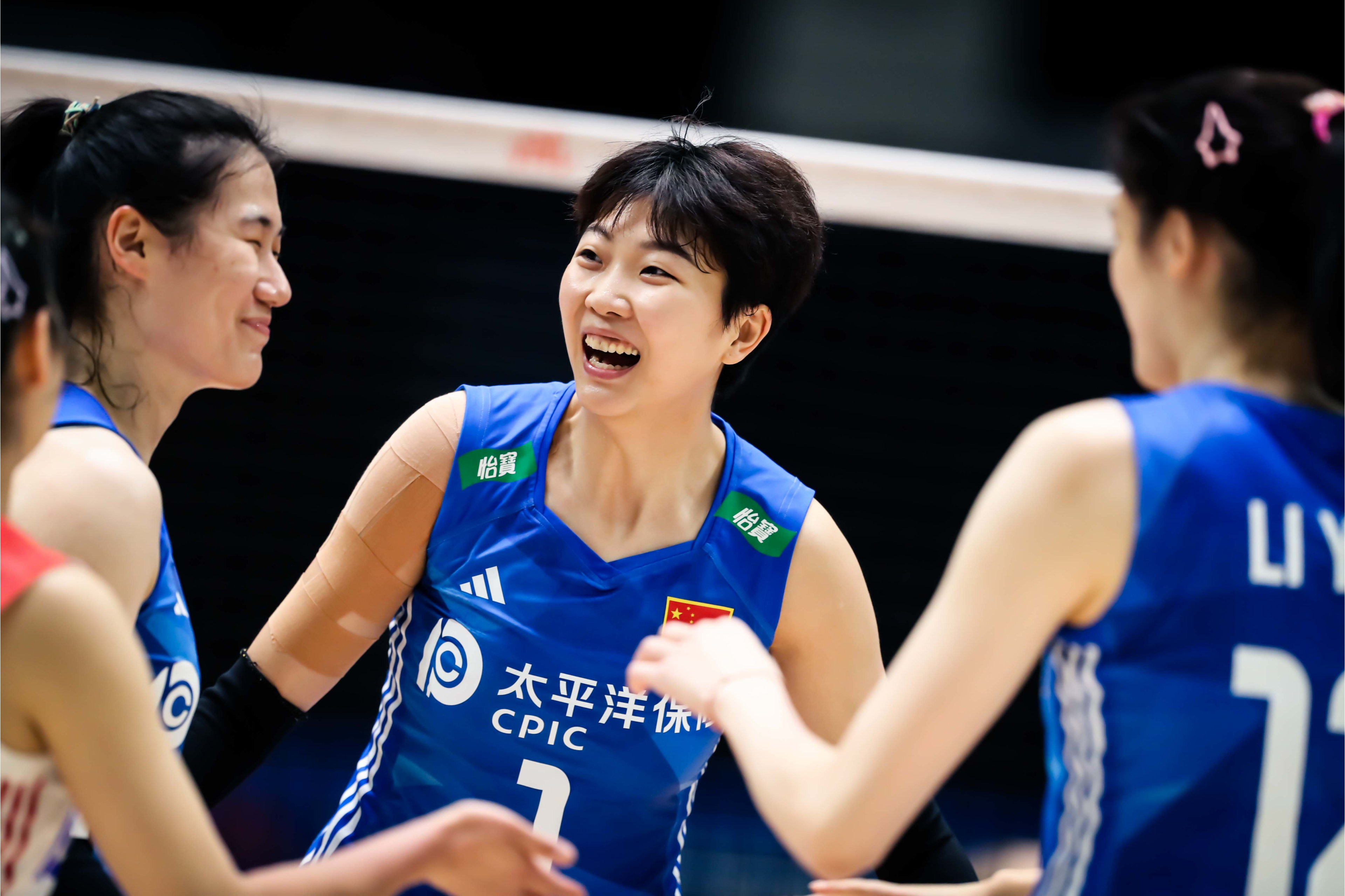 蔡斌谈再度出山发扬继承女排精神,蔡斌带领女排战胜意大利