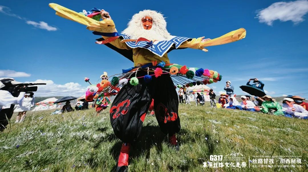 方锦龙、雷探长、凌云、朱铁雄、垫底辣孩、楚淇等邀您打卡G317丝路甘孜非凡之路！