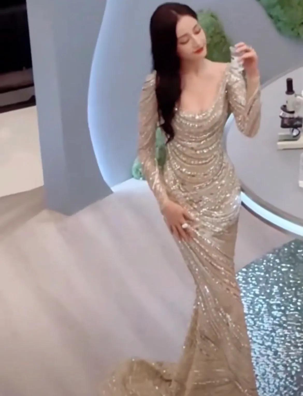 金星竟让全女星不穿衣服！他这句话将让众女星都受害，热巴已受害