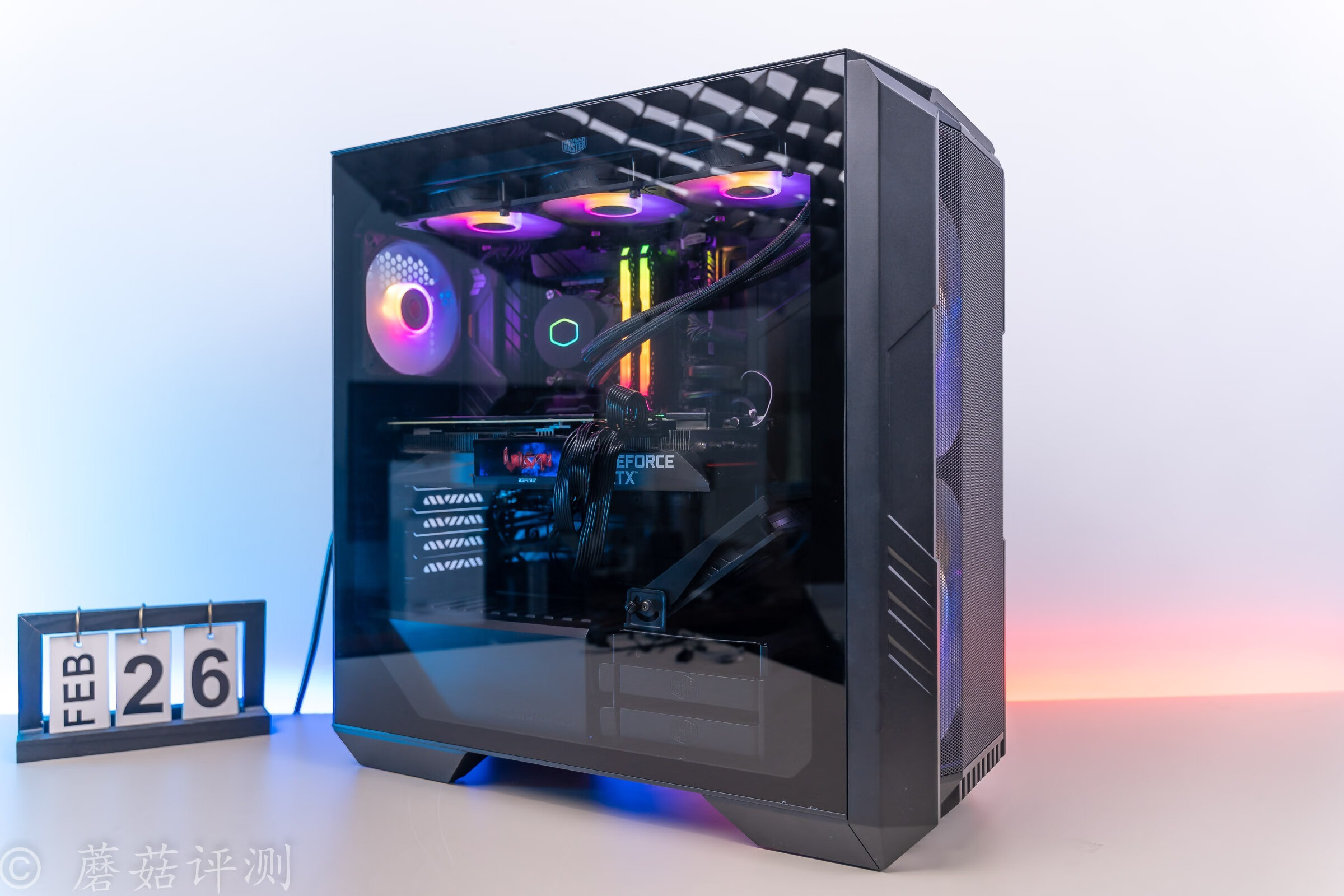 连续多日的高温，让朋友家的主机燥热难耐、更换机箱散热后获新生