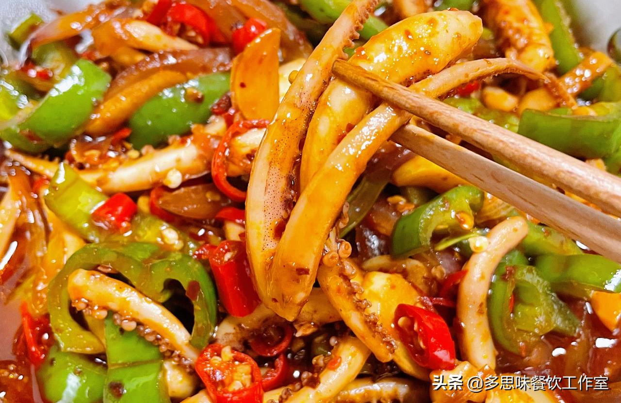 鱿鱼如何处理才脆嫩视频,大鱿鱼须鲜香脆嫩简单又好吃