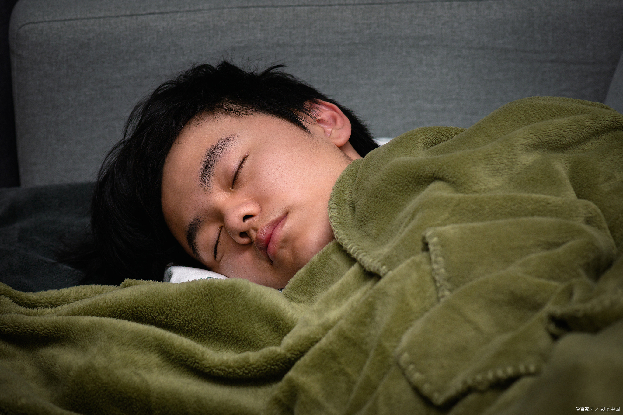 16岁男生标准身高还可以长高吗,16岁男孩如何增高自己的身高