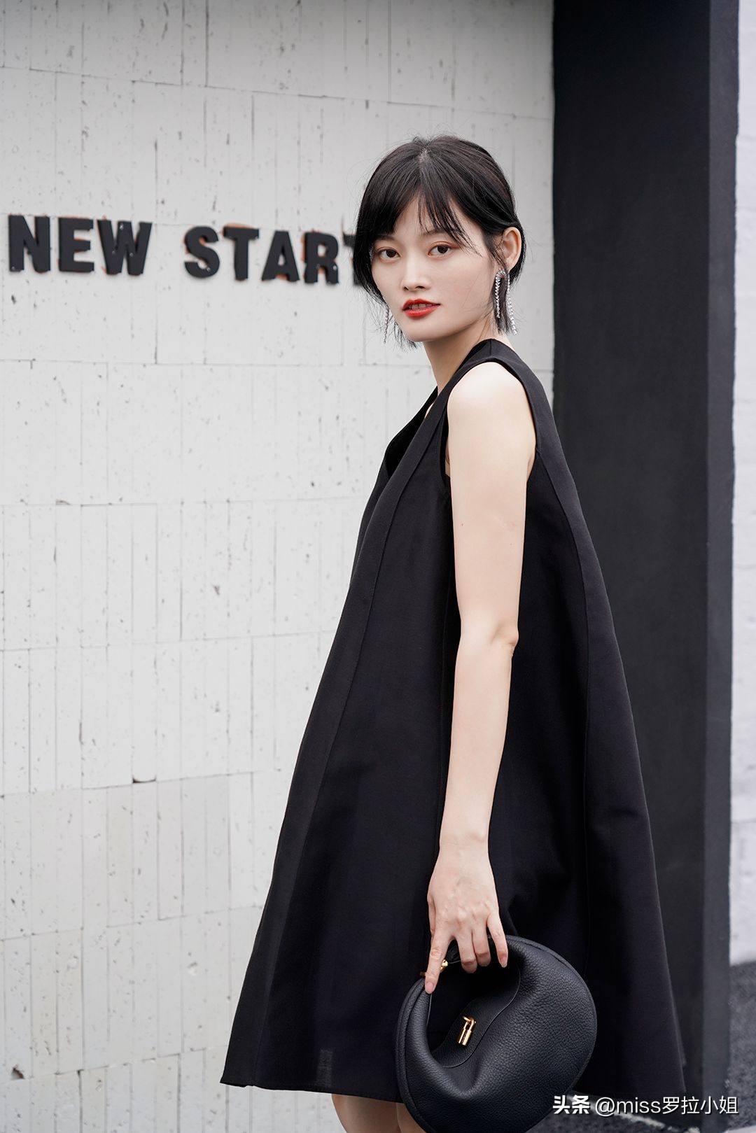 适合旅游连衣裙高级感秋季,出游连衣裙高级感穿搭轻奢