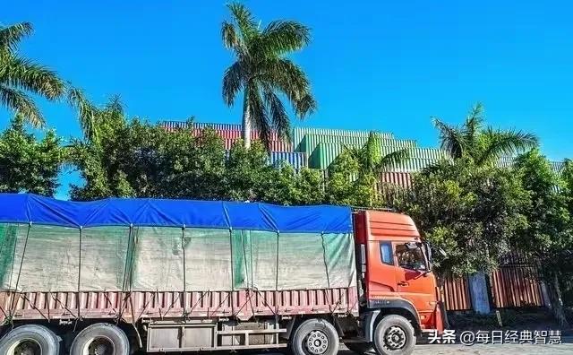 山西最新重大车祸事故,山西严重车祸致4人受伤现场惨烈