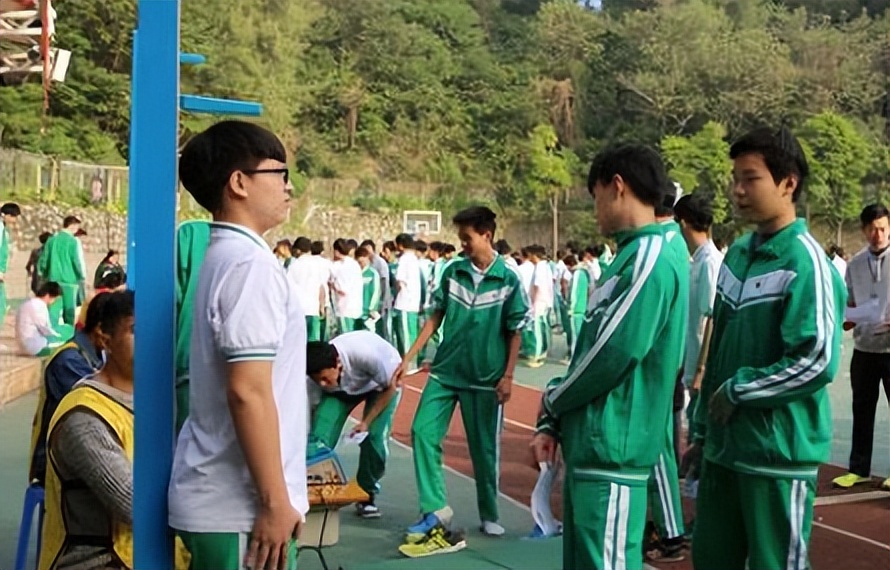 男生标准身高表9-15岁00后,广东男生1-18标准身高表