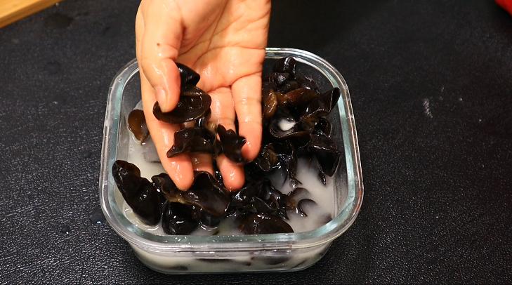 核桃怎么吃最简单好吃,核桃最好吃的几种做法