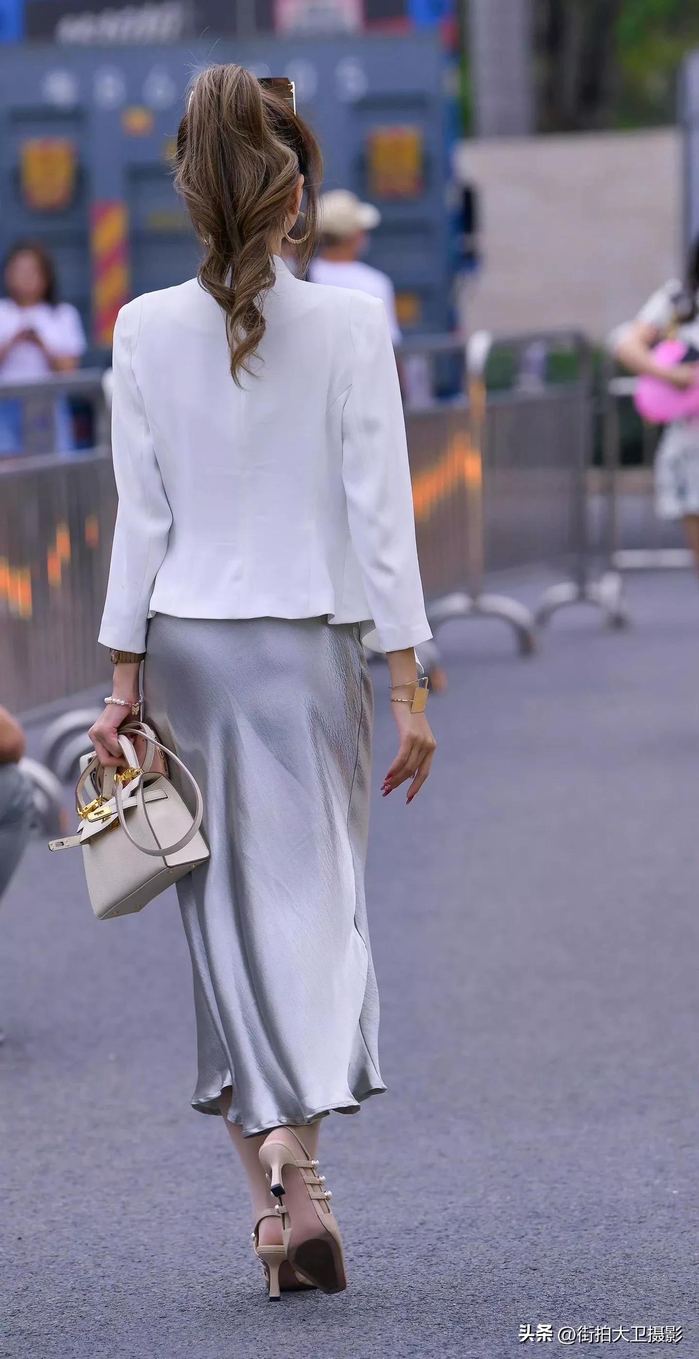 秋冬oversize西装外套内搭连衣裙,新款西装外套小香风时尚连衣裙