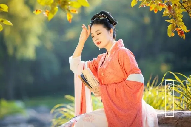 李白诗中描写春天的诗词大全,李白的诗描写春天的诗句有哪些