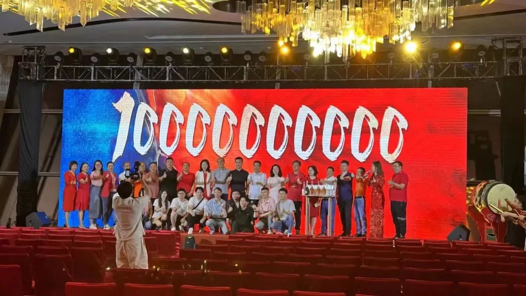 深圳前海跨越式发展,深圳前海潜力与挑战分析