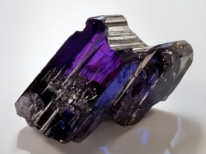 平价彩宝推荐,彩宝买什么颜色