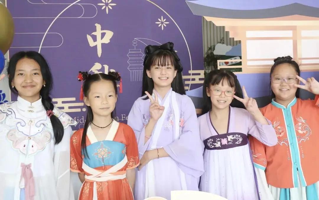 步履铿锵，行稳致远！青苗的2021年，精彩动人