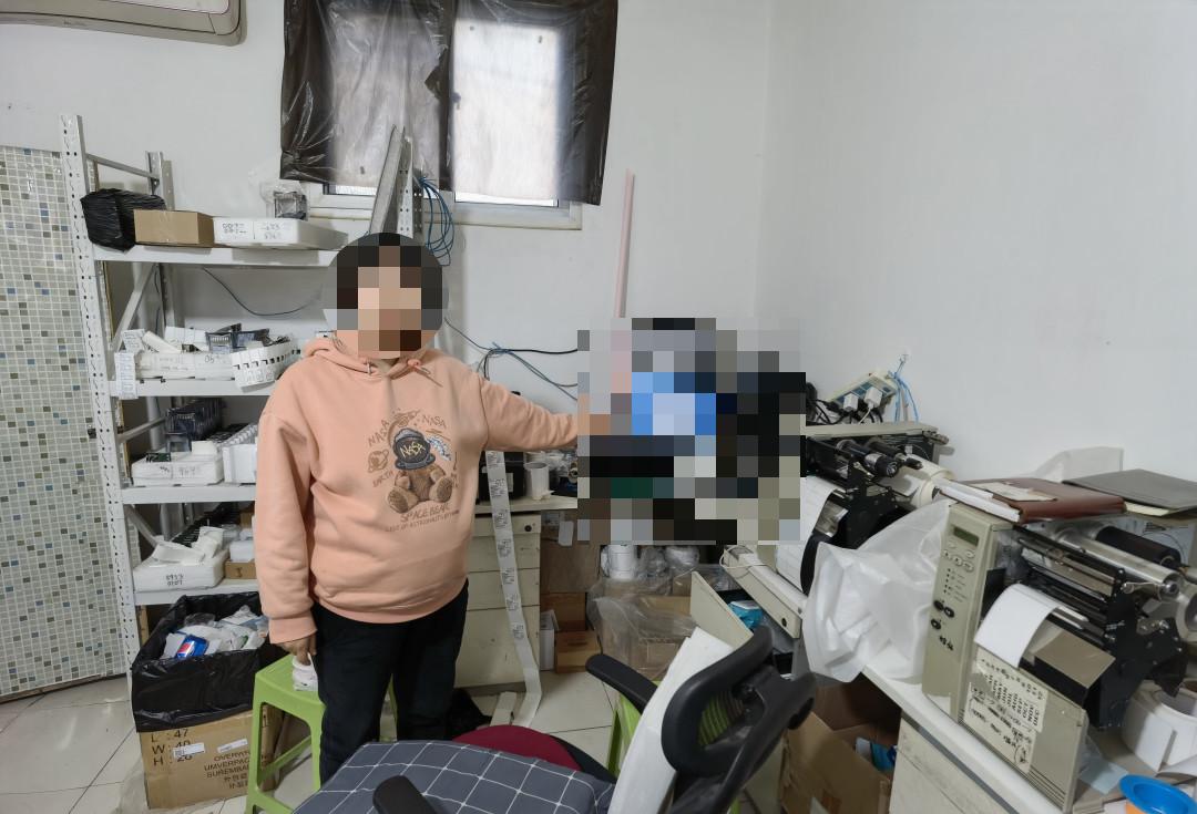 假冒品牌服务器硬盘,假冒伪劣硬盘被查获