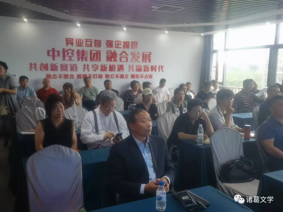 第41期重点项目对接会5月21日在北京顺义区千里马国际大厦召开。