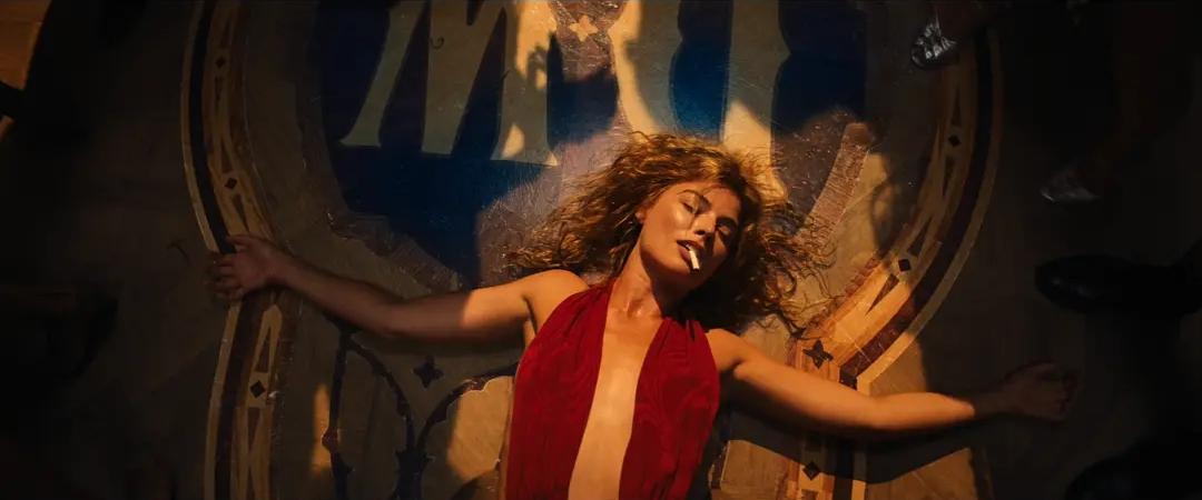 浮华浪荡*欲肉**横流，荒唐又华丽的演艺圈尺度大揭秘