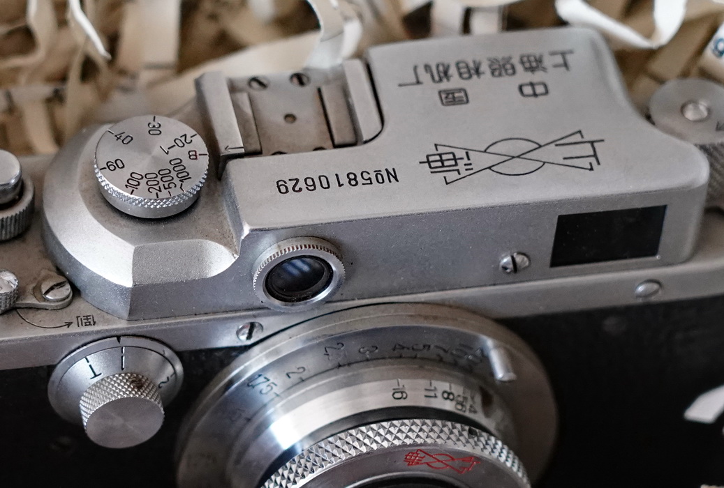 小巧的上-2型测光表，就是58-2相机的神仙伴侣，怎么看都喜欢