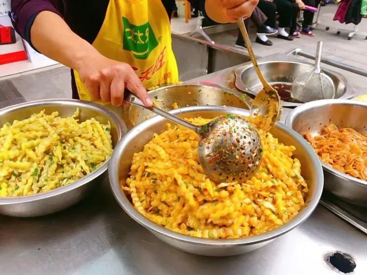 内江六中老校区,内江六中的一天