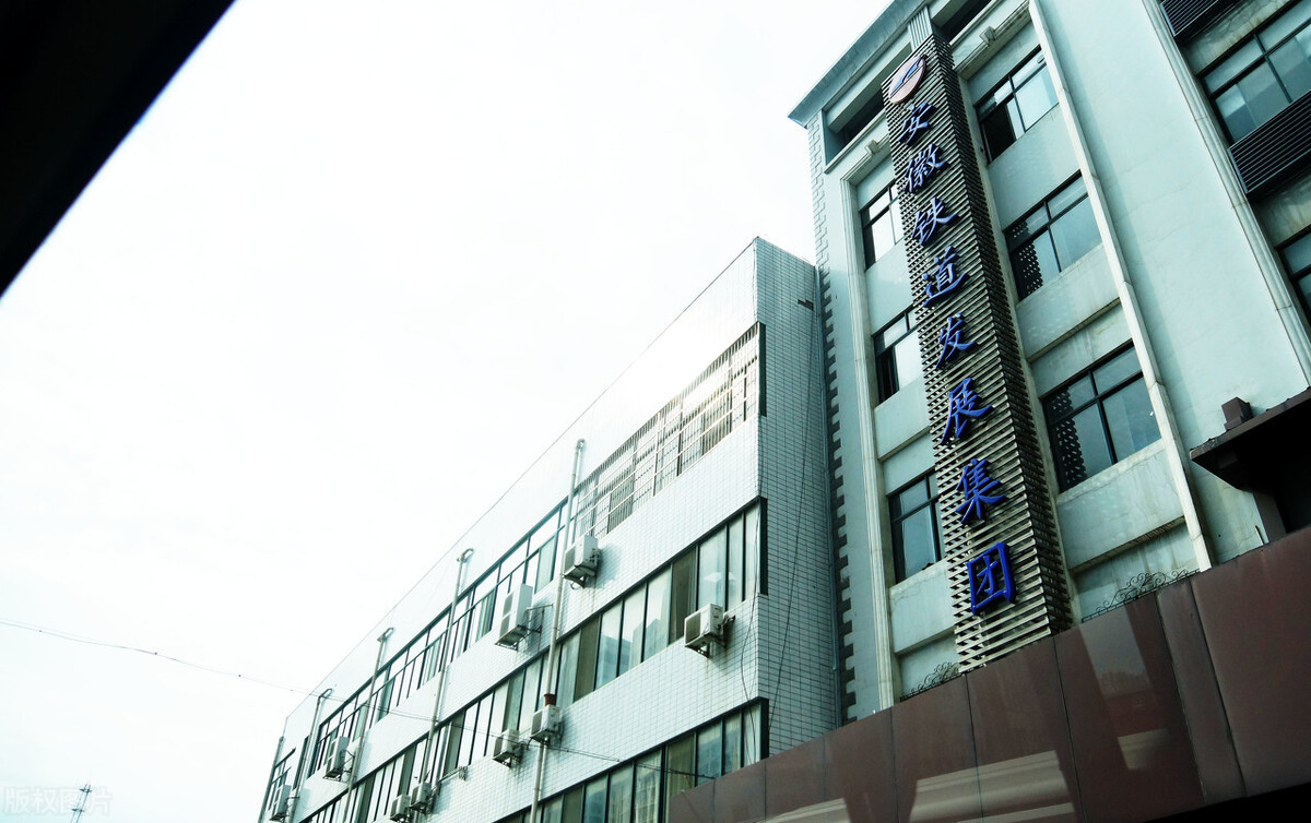 我，在北京铁路局工作，晒出月薪，透露硕士生想进入铁路局的原因