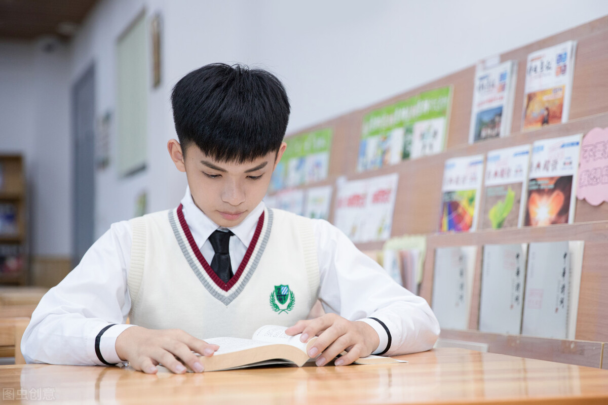 作文锦上添花的经典语录,读书作文引用名言警句