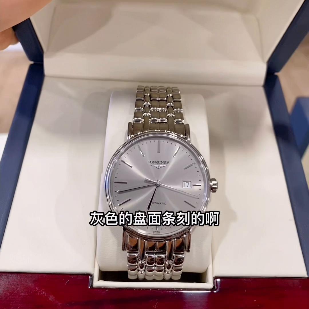 青岛一交警走红 (青岛)