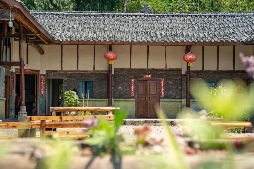 四川中医药健康旅游示范基地简介,四川休闲旅游去哪里比较好玩