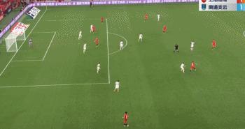 2-1逆转!中超第一拒绝爆冷:巴西巨星救主,武磊空门不进