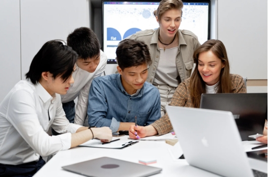 MIRACLELIGHT奇迹之光,助力你的创业梦想