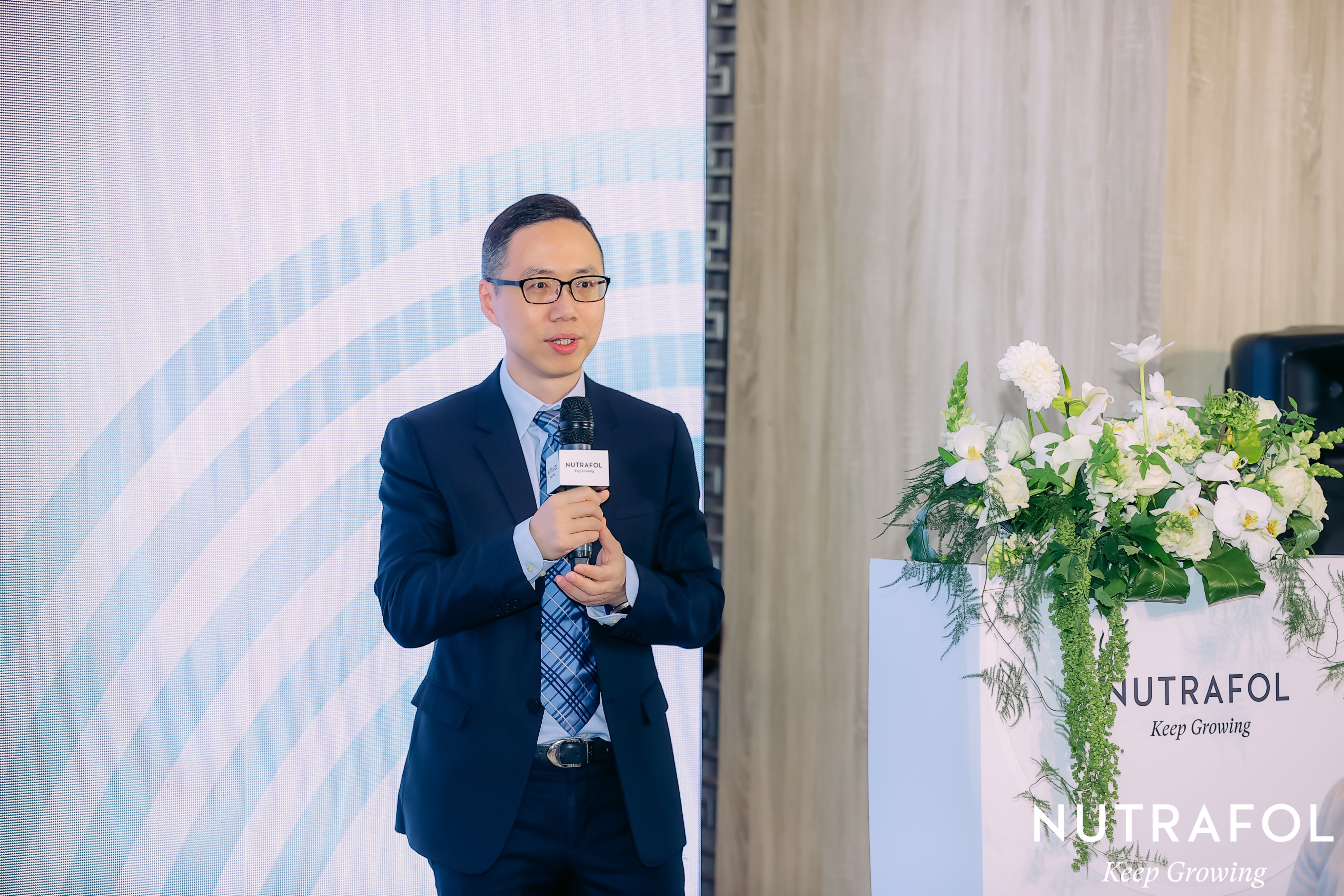 鑱斿悎鍒╁崕nutrafolnf榛勯噾鑳跺泭,鑱斿悎鍒╁崕nutrafol榛勯噾鑳跺泭娴嬭瘎