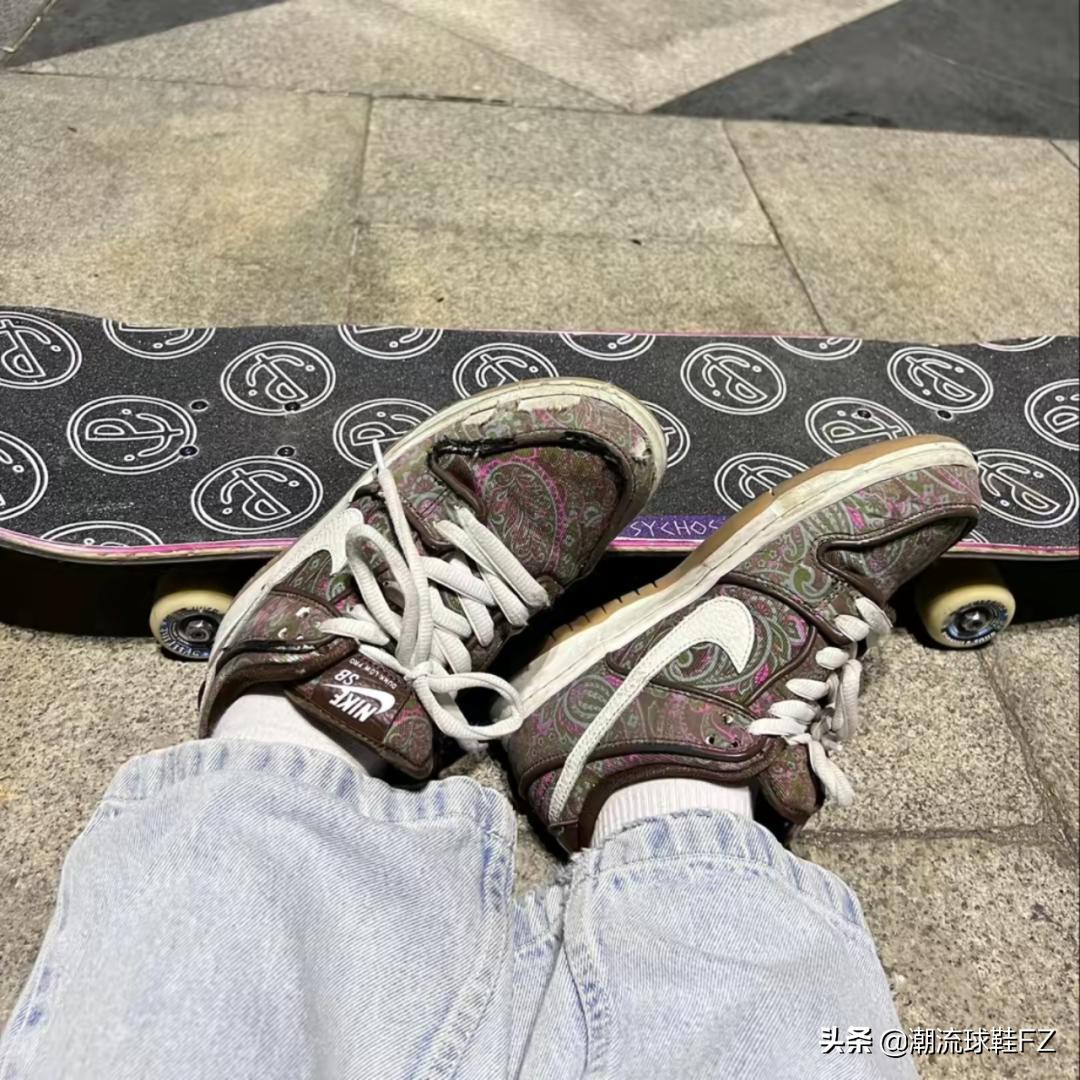 dunk腰果花每双都一样吗,sbdunk棕白腰果花撕撕乐