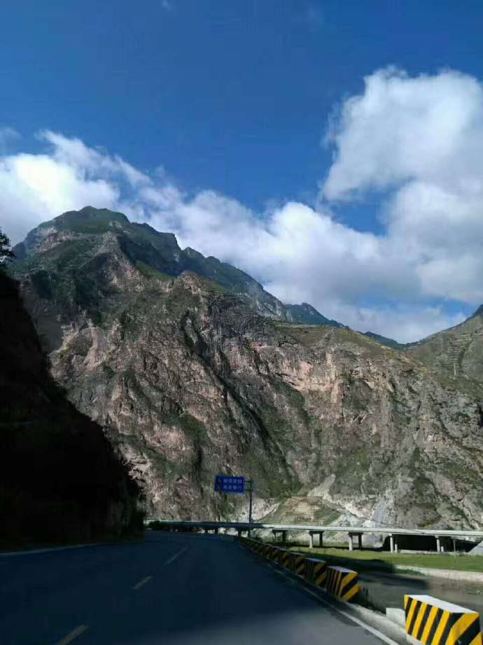 六千里路父与子，一路风尘一路歌---乌鲁木齐到成都骑行日记