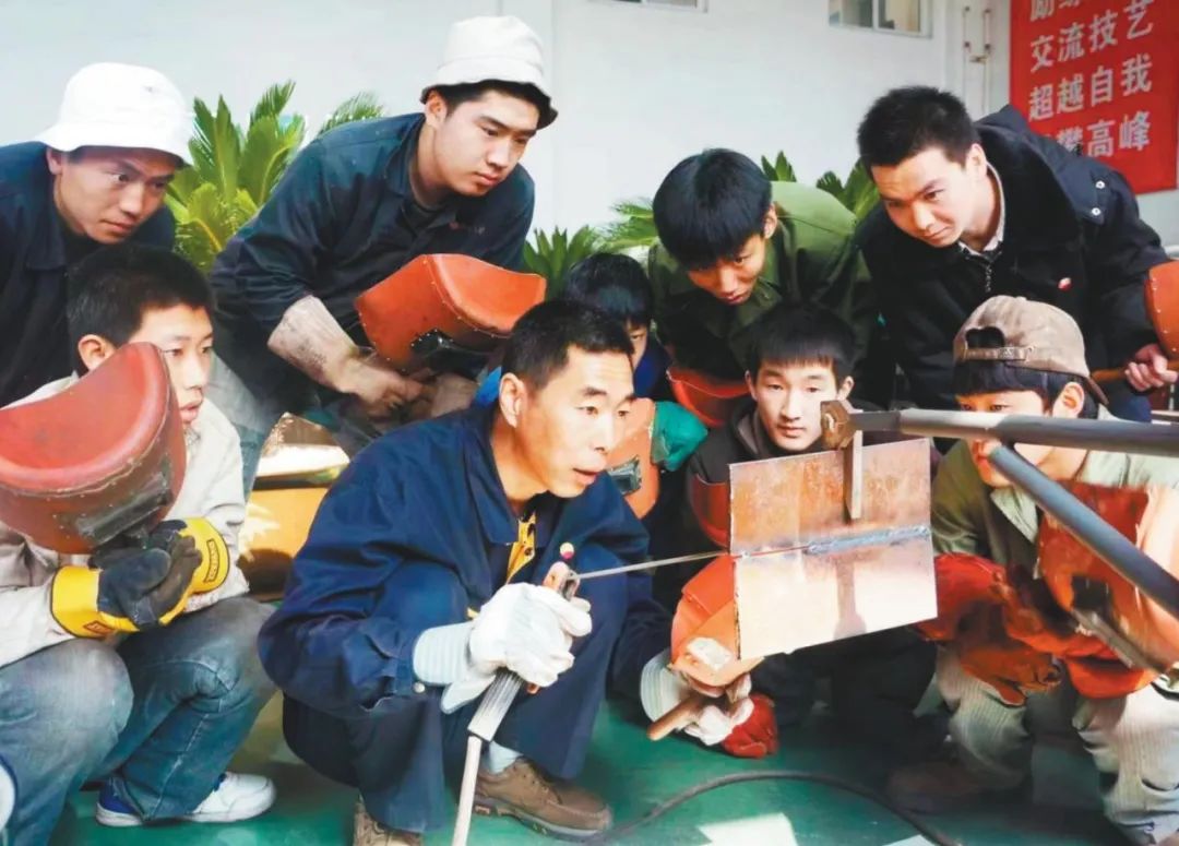 辽宁日报新闻视频,辽宁感动全国