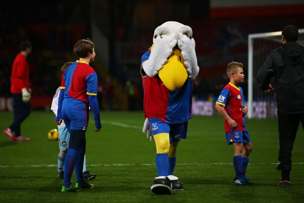 足坛最甜cp初次相遇竟如此火爆,足坛最佳cp