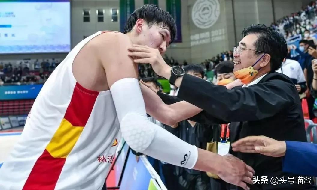 cba周琦加盟最新消息,cba消息曝周琦正式归队