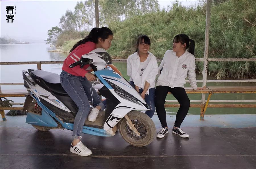 小镇的暑假,小镇少年的假期