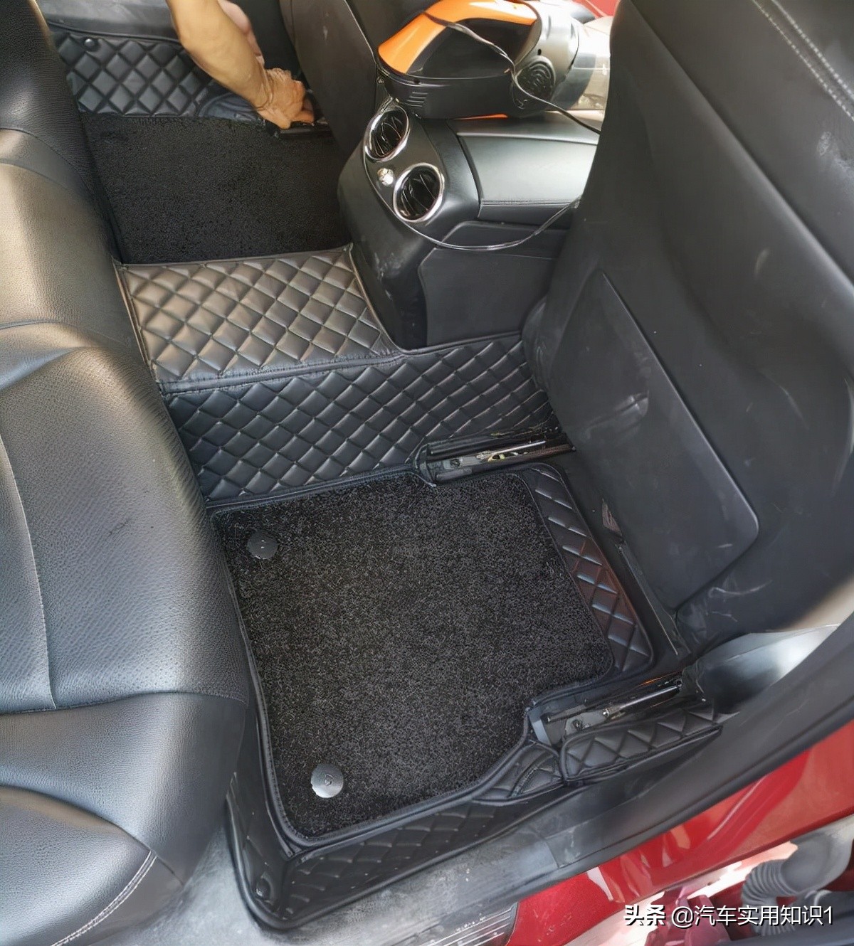 半包、全包、360,到底怎么选汽车脚垫?看完这篇你就懂了