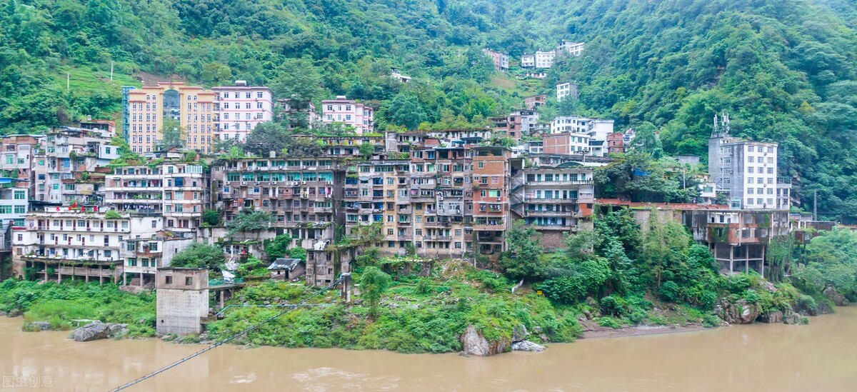 云南穷游攻略学生小众景点,暑假云南小众旅游全攻略