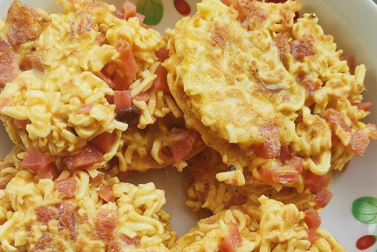 方便面的隐藏吃法炒面,方便面的100种新吃法不用烤箱