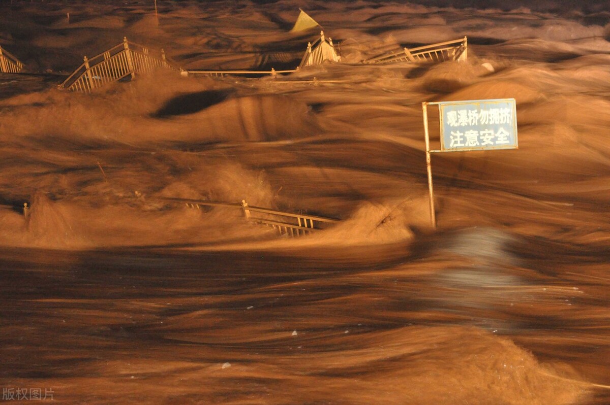 写黄河的诗十首,古诗中对于黄河描写的有多少首