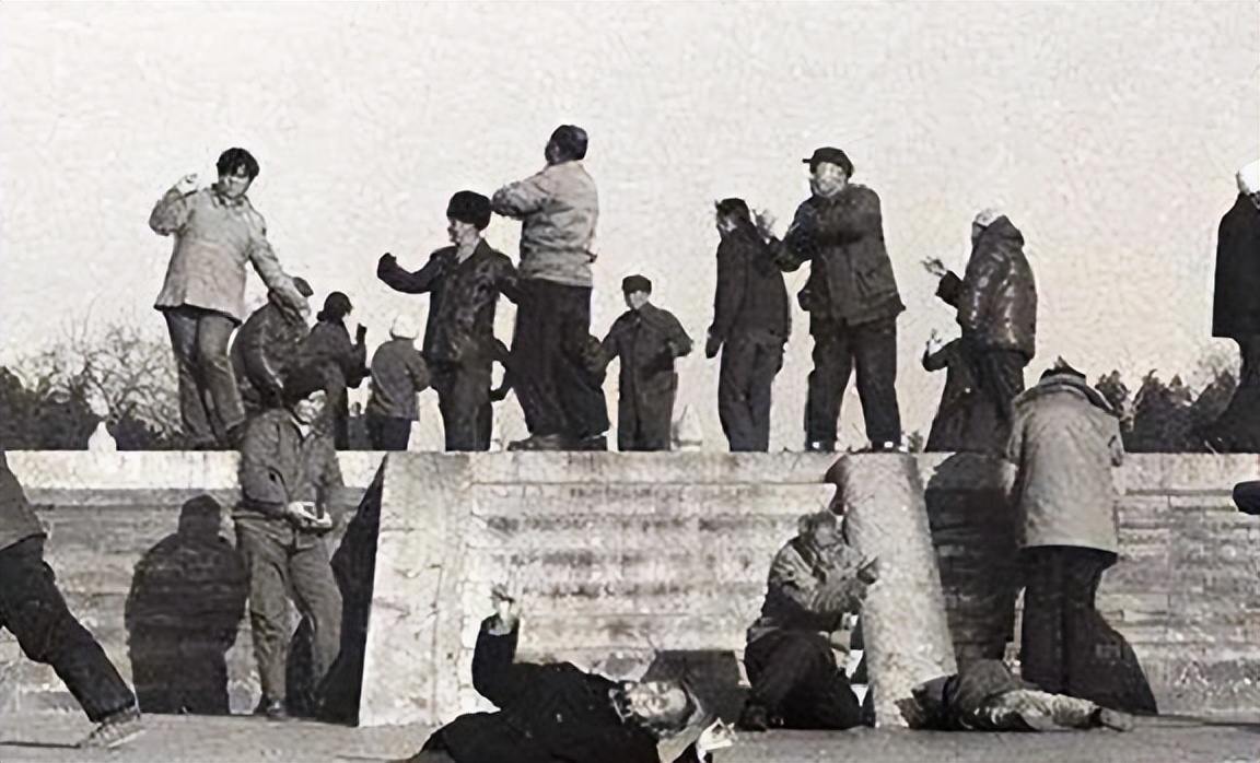 她，山东村妇，自称玉皇大帝女儿下界，拯救苍生，竟然有人相信？