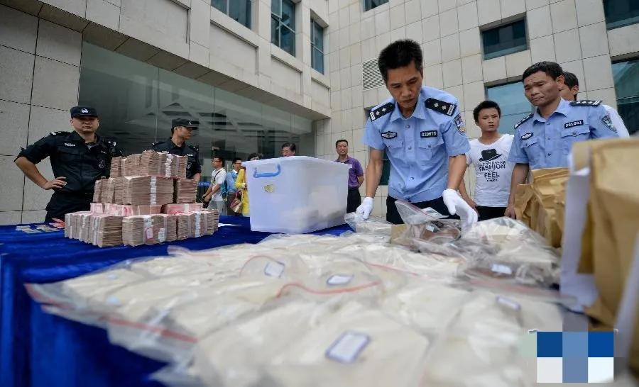 浓眉哥收入多少钱,浓眉哥薪水