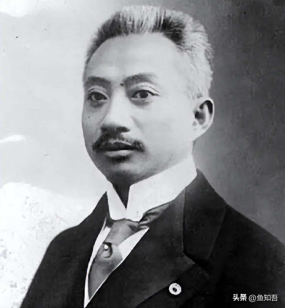 北京学生爱国*威示**大*行游**，怒打*国卖**贼章宗祥，火烧曹汝霖住宅