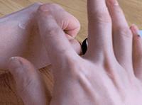 新款兰蔻小黑瓶眼霜里面有细闪吗,兰蔻菁纯淡纹黑眼圈眼霜