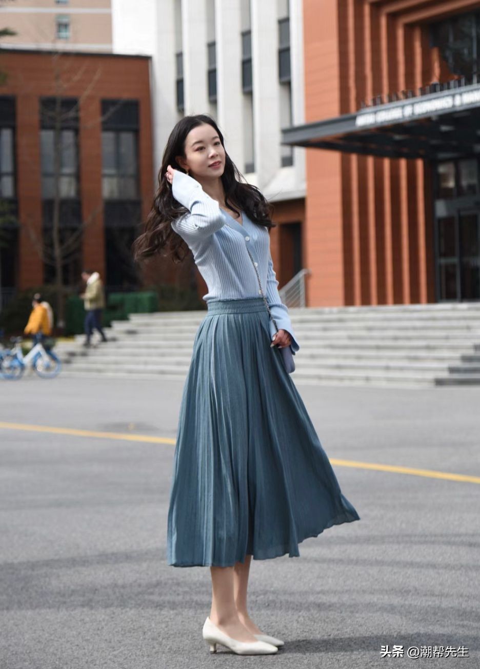 适合女生穿的小白鞋潮,最好穿又百搭的小白鞋