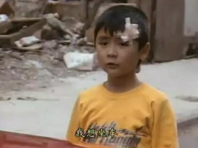 港姐杨思琦一人带俩娃,港姐杨思琦视频