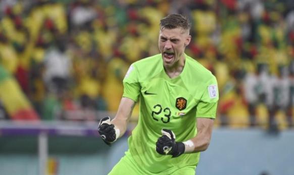 荷兰对战梅西,荷兰3-1胜美国队集锦